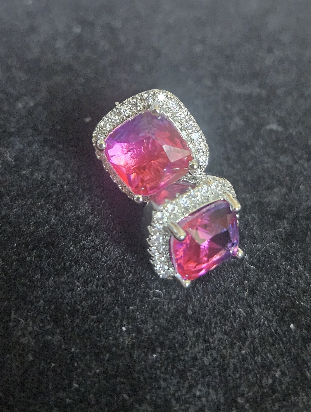 ❌ SOLD ❌ - Picture 2 of 3
